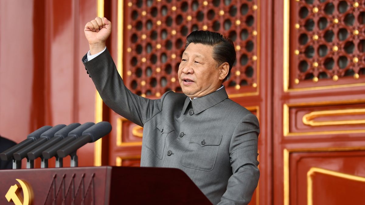 Čínským prezidentem bude potřetí Si Ťin-pching. Parlament volil jednomyslně